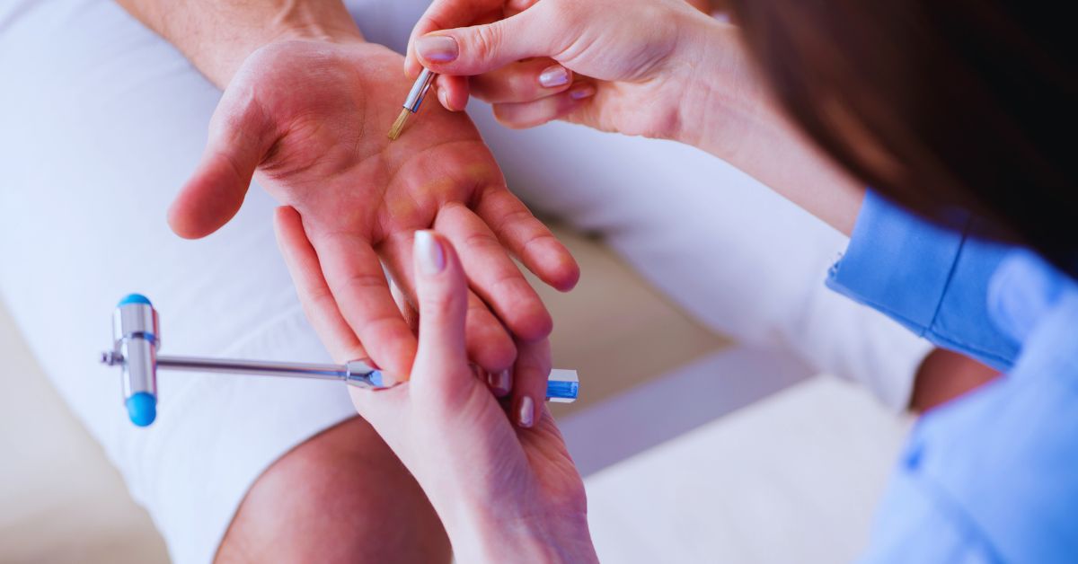 Chiropractic treatment for a pinched nerve in Fort Lauderdale